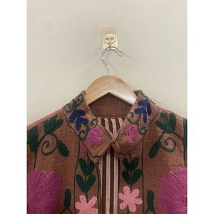 Chaqueta de algodón con bordado floral para mujer, cuello mandarín, manga larga, estilo bohemio de primavera, cierre abierto, chaqueta tnt. - Product Image 2
