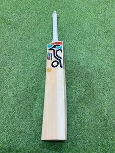 AURA ENGLISH WILLOW CRICKET BAT HANDEL CORTO - Product Image 4