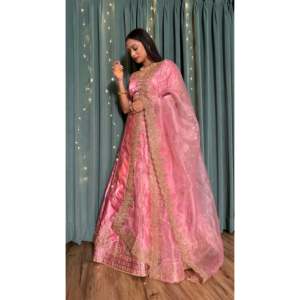 ชุด lehenga choli ของผู้หญิงที่สวยงามสำหรับงานปาร์ตี้ประดับประดาด้วยงาน dori sequence zari - Product Image 1