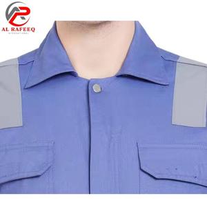 Vêtements de travail haute visibilité à prix abordable pour hommes – Combinaison de travail réfléchissante ajustée 2026 - Product Image 3