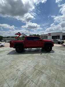 Buena Oferta para Toyota Tacoma TRD Off-Road Doble Cabina 2024 - Product Image 3