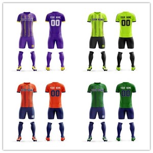 Maillot de football personnalisé pour homme, manches courtes, 100 % polyester respirant, sublimation, tenue d'équipe toutes saisons, taille adulte - Product Image 1
