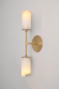 Lámpara de Pared Moderna de Estilo Mid-Century, de Latón, con Pantallas de Alabastro Natural, Hecha a Mano, de Doble Luz, Vertical - Product Image 3