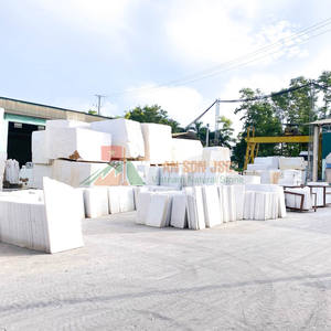 Bloques de Mármol Blanco Puro de Alto Brillo para Pisos y Encimeras de Cocina, Mármol Vietnamita Premium, Estándar de Exportación - Product Image 4