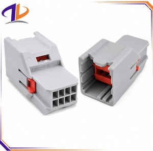 Boîtier de connecteur de faisceau de câbles électriques automobiles en cuivre à 8 broches mâle/femelle avec une puissance nominale de 12V 3A pour le câblage des véhicules - Product Image 1