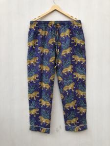 Conjunto de pijama de algodón floral hecho a mano, estampado a mano, estilo indio, vestido de algodón, regalo para ella. - Product Image 5