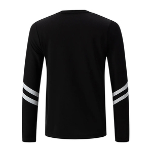 เสื้อยืดกีฬาโพลีเอสเตอร์แขนยาวพรีเมียมพร้อมการพิมพ์แบบซับลิเมชั่นตามสั่งสำหรับทีม - Product Image 1