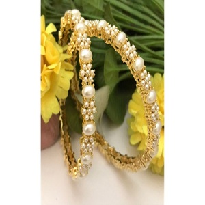 Bracelets tendance en laiton plaqué or de qualité supérieure, deux pièces, avec moissanite, pour femmes, collection mariage - Product Image 2