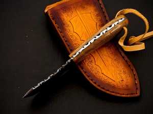 Cuchillo de Caza de Acero de Damasco con Punta Caída y Mango de Madera, Diseño Ergonómico Personalizado, Hoja Ligera para Exteriores - Product Image 4