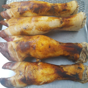 Pieds de bœuf et pieds de vache certifiés HALAL de haute qualité, surgelés IQF, emballés sous vide, qualité alimentaire - Product Image 1