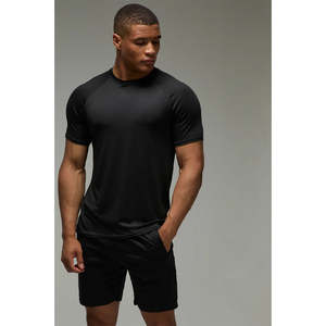 ชุดเซ็ตเสื้อยืดและกางเกงขาสั้นคุณภาพสูงสำหรับฤดูร้อน รับสกรีนโลโก้ ชุดลำลองผู้ชาย ชุดวอร์มผู้ชาย กางเกงขาสั้นผู้ชาย - Product Image 1