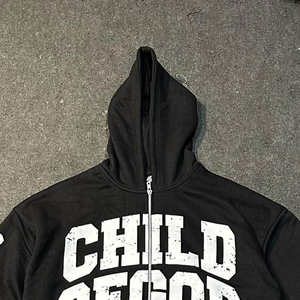 Conjunto de Chándal Personalizado con Pedrería, Sudadera con Capucha y Pantalones - Product Image 5