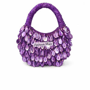 Sac à bandoulière de luxe fait main pour femme, orné de cristaux et de perles, idéal pour les soirées - Product Image 6
