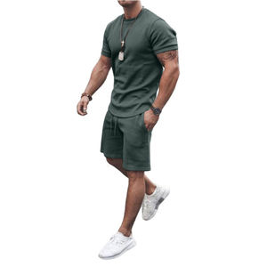 Ensemble d'été homme personnalisé avec logo, t-shirt oversize vintage et short de jogging extensible grande taille - Product Image 3