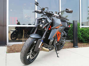 รถขายดีที่สุด รุ่นใหม่ ปี 2025 KT M 1390 SUPER DUKE R EVO 2026 พร้อมส่ง - Product Image 1