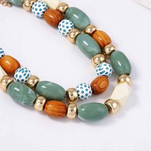 สร้อยคอลูกปัดเรซิ่นเลียนแบบวินเทจทำมือ สีสันสดใส ดีไซน์น้ำหนักเบา เครื่องประดับโดดเด่นหรูหรา สำหรับทุกเพศ เหมาะสำหรับงานปาร์ตี้ - Product Image 4