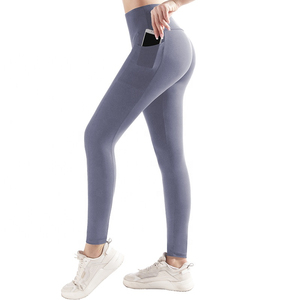 Custom Free Design Women's Yoga <b>Leggings</b> <b>Low</b> MOQ Seamless 2025 Scrunch Butt Lifting Pants Breathable Spandex Women <b>Leggings</b> - Product Image 4