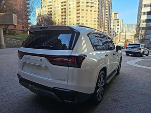 Lexus LX 600 Luxe d'occasion 2024 - Product Image 2