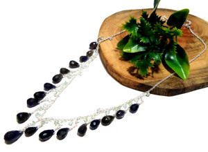KGN SILVER JEWELLERY HOUSE Collier bohème en argent sterling 925 avec perles et pierre précieuse naturelle Iolite en forme de goutte, évalué par un tiers, cadeau - Product Image 4