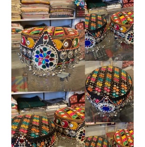 Sombrero Tradicional Afgano Kuchi Bordado con Cuentas de Terciopelo para Mujer, Gorro Afgano para Fiestas - Product Image 4