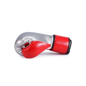 Gants de boxe en cuir de qualité supérieure, fermeture à lacets et soutien du poignet, marque personnalisée, fabriqués au Pakistan, plusieurs couleurs en stock - Product Image 6