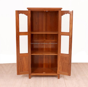 Elegante armario de madera con herrajes de latón que crea un aspecto sofisticado en cualquier dormitorio o espacio de armario - Product Image 5