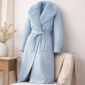Veste de moto en laine bleue pour femme, col en fourrure, ceinture, design long pour l'hiver, doublure en coton respirante - Vêtement d'hiver minimaliste et formel - Product Image 1