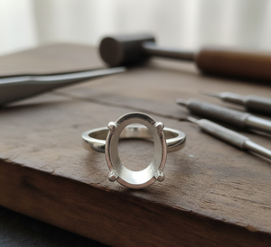 Anillo de Plata de Ley 925 Sólida de 8mm con Baño de Oro de 18K y Engaste de Puntas, Base para Bisutería, para Mujer, Venta al por Mayor para Fabricantes de Joyería - Product Image 1