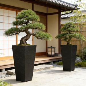 Set di 2 Vasi in Plastica Nera per Balcone e Cortile, Collezione di Vasi per Piante - Product Image 1