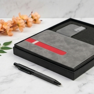 Agenda exécutif relié en cuir synthétique gris Aurelux RE028 avec boucle pour stylo, 192 pages, papeterie de bureau, cadeau d'entreprise - Product Image 3