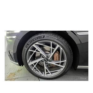 Genesis G90 AWD 2024 con Motor 3.5 Turbo E-S/C de Gasolina, Caja de Cambios Automática, Asientos de Cuero, 49,128 km, Volante a la Izquierda - Product Image 5