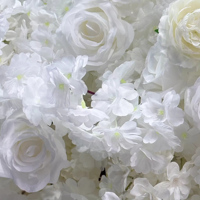 Arche de mariage personnalisée |   Arrangement de fleurs en soie pour la décoration de cérémonie