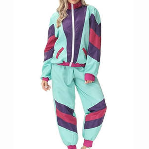 Ensemble de survêtement en nylon épais pour femme avec logo personnalisé, coupe ample, veste zippée, plusieurs couleurs, grandes tailles, couleur unie - Product Image 4