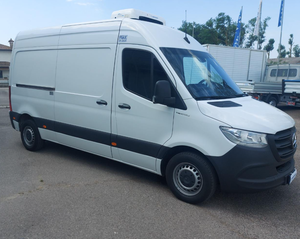 Ventes Premium pour 315 EURO 6 DIESEL 190HP à vendre - Product Image 3