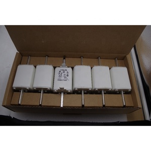 NH1UD69V250PV 저속파 용량 하이 퀄리티 극한 퓨즈 250A 690V 자동차 도자기 퓨즈 블록 - Product Image 5