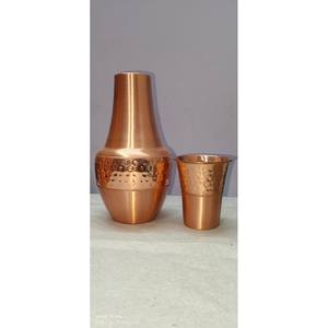 Carafe en cuivre au meilleur prix : connectez les utilisateurs modernes à la sagesse ancestral – les carafes en cuivre encourage une vie plus lente et plus réfléchie. - Product Image 1