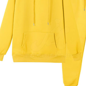Colección de Conjuntos Deportivos para Hombre al Por Mayor al Mejor Precio, Tela de Primera Calidad con Atractivo Moderno - Product Image 3