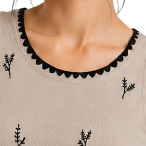 Débardeur côtelé personnalisé beige et noir pour femme, sans manches, brodé, décontracté, coupe ajustée, en coton extensible, vêtement d'été sur mesure - Product Image 6