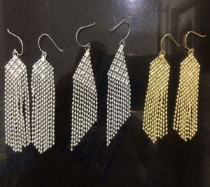 Bijoux fantaisie pour femmes Boucles d'oreilles en laiton et métal disponibles au prix de gros depuis l'Inde GC-ER-471 pour offrir - Product Image 1