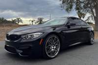 Az kullanılmış 2017 model BMW M4 Coupe Competition Paket 444 beygir gücünde Turbo 6 Silindir Executive Paket Modifiyesiz