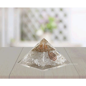 Pirámide de Orgonita con Cristal de Selenita Grande para Yoga y Meditación, Pirámide de Cristal Natural para Decoración del Hogar y Oficina - Product Image 1
