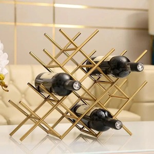 Porta Botellas de Vino de Metal Vintage Ecológico de Lujo Unicorn Handicrafts con Asa de Acero Inoxidable para Cocinas - Product Image 1
