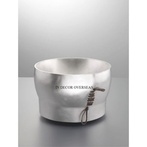 Vase à plantes en métal de qualité supérieure, fait main, avec bord doré et trois pieds, style Wabi Sabi, décoration moderne pour fleurs ou plantes vertes - Product Image 3