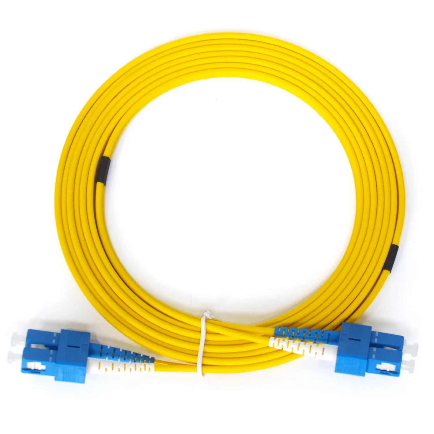 Cable de conexión de fibra dúplex Simplex G652D/g657A fibra Sc Lc Fc St conector con chaqueta de PVC LSZH