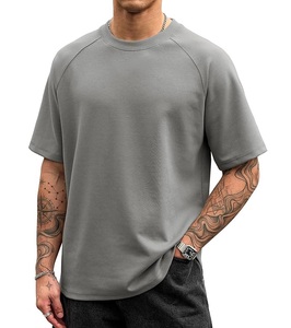 Nouvelle collection de t-shirts décontractés pour hommes à manches courtes, 100% coton, col rond et épaules tombantes, couleur unie, taille oversize, en provenance du Bangladesh - Product Image 1