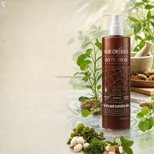 Gel nettoyant hydratant détoxifiant et éclaircissant Hue Obess Oily 10.6oz à l'huile de Jojoba, acide hyaluronique et vitamine B5 pour peaux sèches/sensibles - Product Image 1