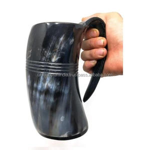 Taza de cuerno para beber natural hecha a mano de buena calidad personalizada, jarra de cuerno tallada vikinga, tazas curvas de la India - Product Image 4