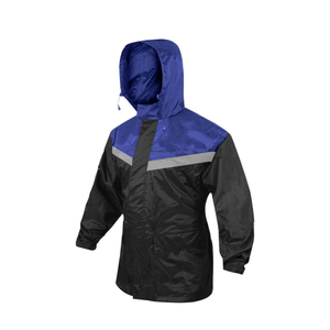 Traje Impermeable de Alta Calidad con Membrana de TPU y Tela de Poliéster, Diseño Transpirable e Impermeable, Traje Impermeable Industrial Resistente al Aceite - Product Image 2