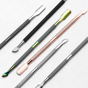 Pousse-cuticules double face en acier inoxydable avec revêtement personnalisé, nettoyeur de peaux mortes, outil de manucure à marque privée - Product Image 5