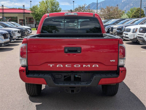 Toyota Tacoma 2023 d'occasion très propre à vendre - Product Image 6